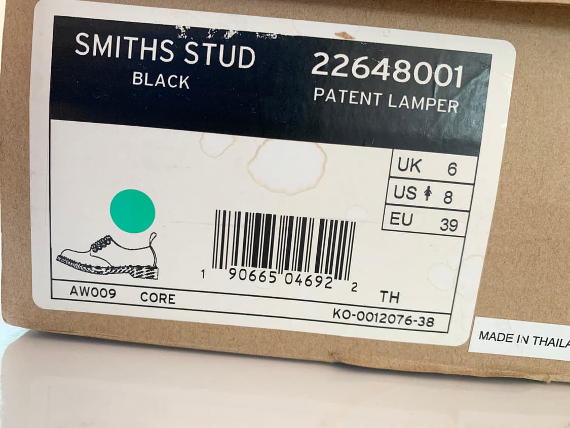 uk6 닥터마틴 스미스 스터드 페이턴트 더비슈즈 상품이미지2