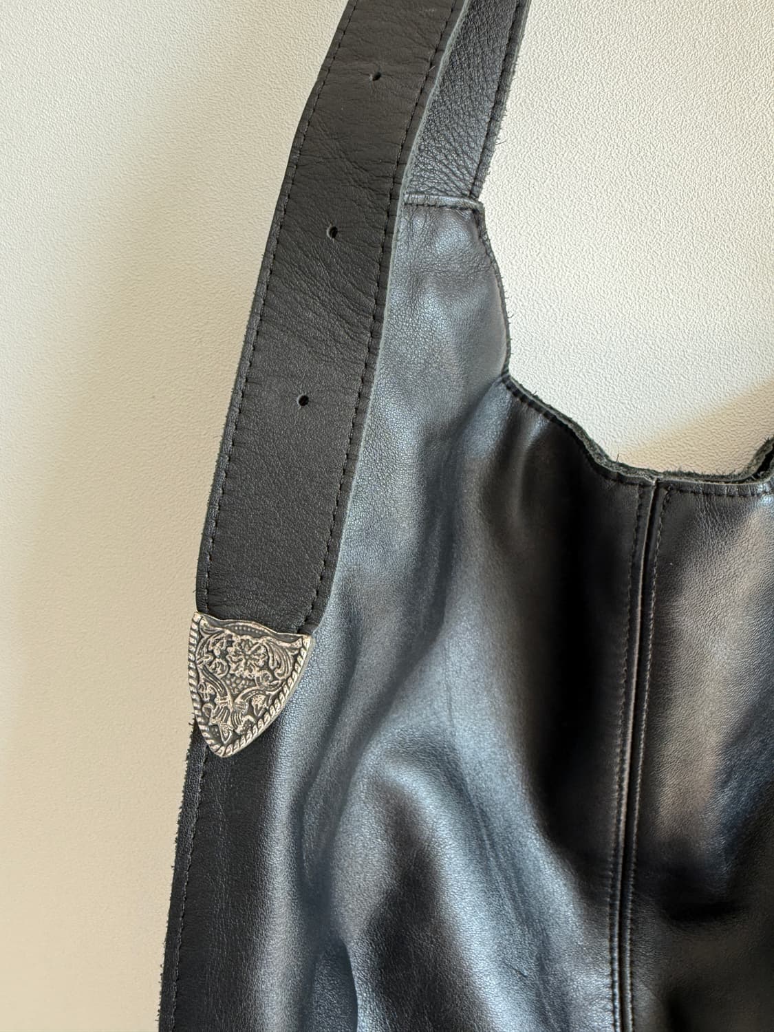 미스테리어스 호텔(THE MYSTERIOUS HOTEL) 웨스턴 레더백 상품이미지8