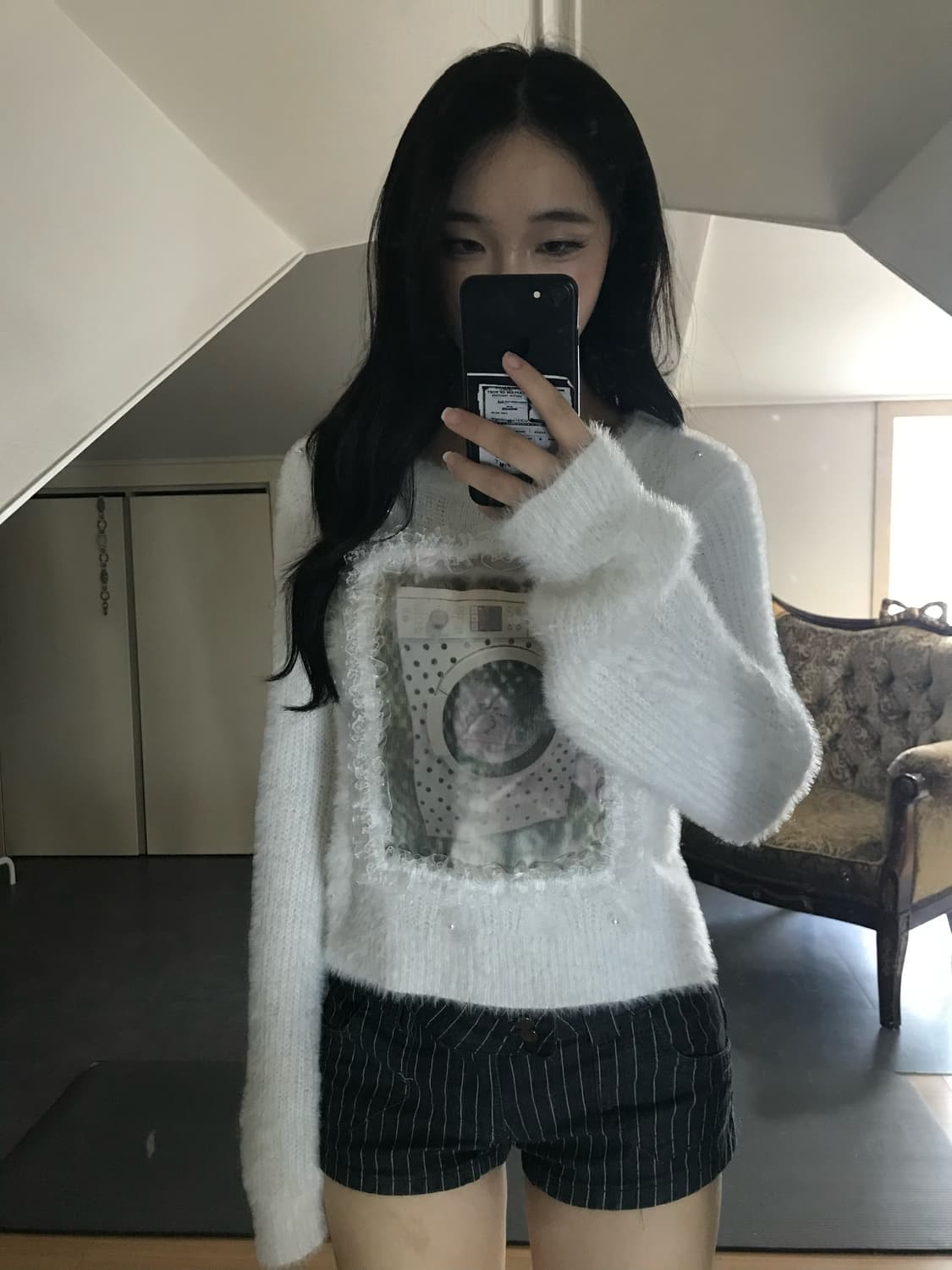 Pearl-Detail Fuzzy Knit with Washer 상품이미지3