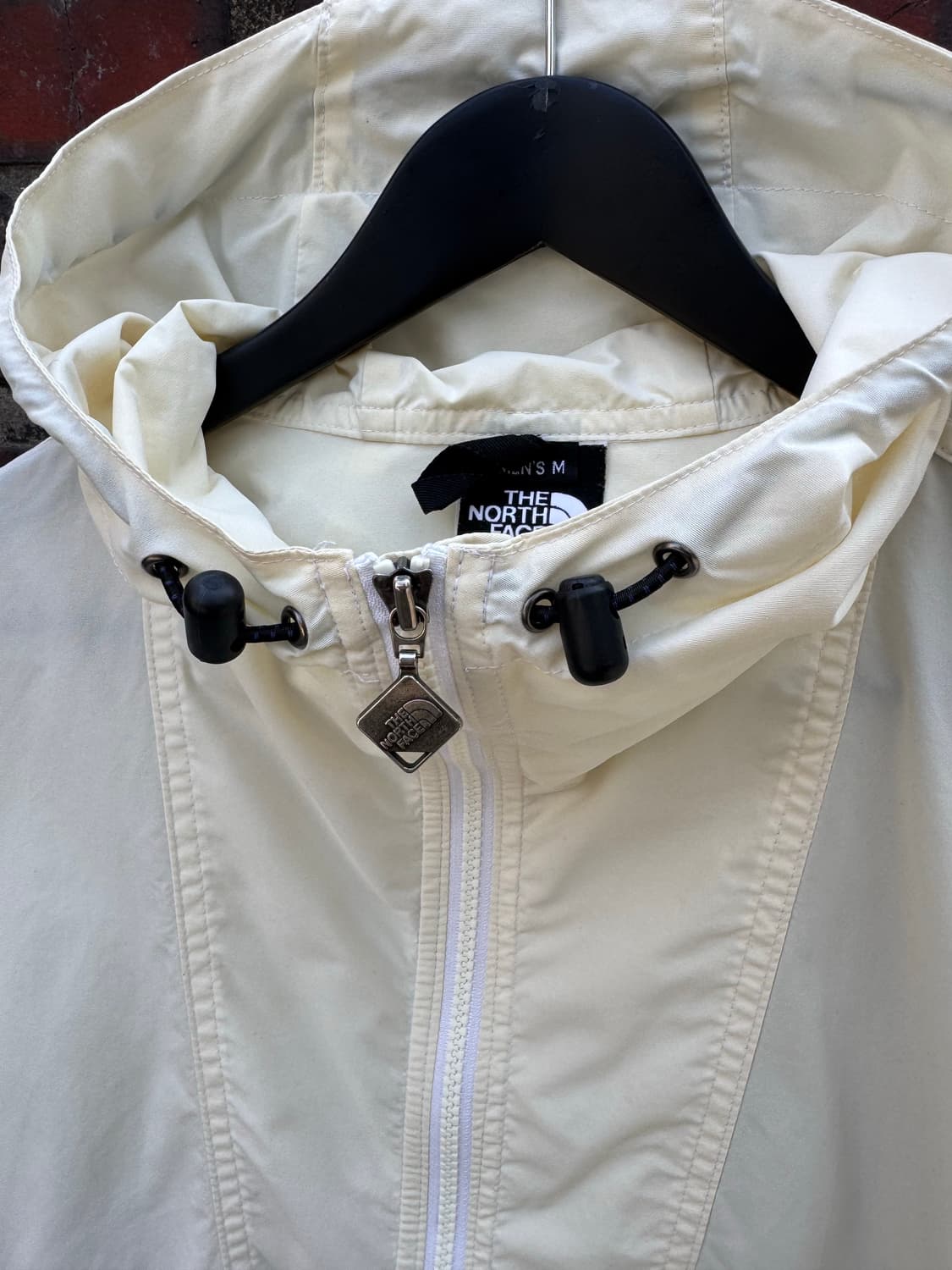 노스페이스 미들로고 나일론 컴팩트 바람막이  상품이미지6