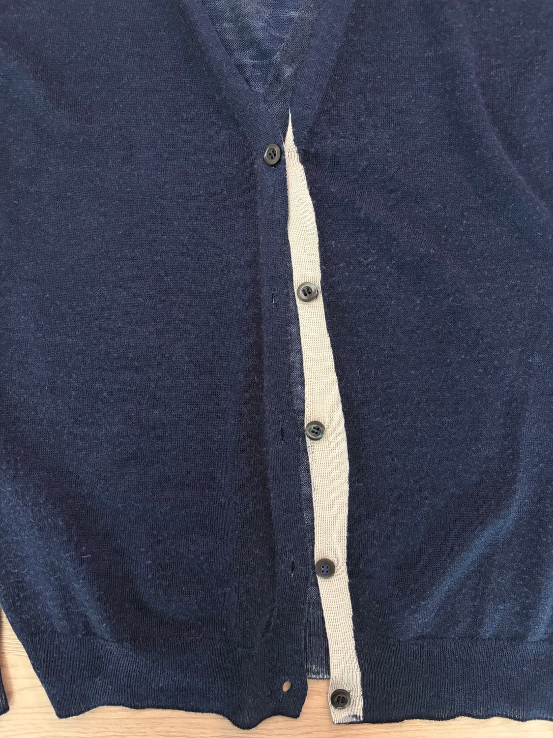 Prada V neck Cardigan 상품이미지2