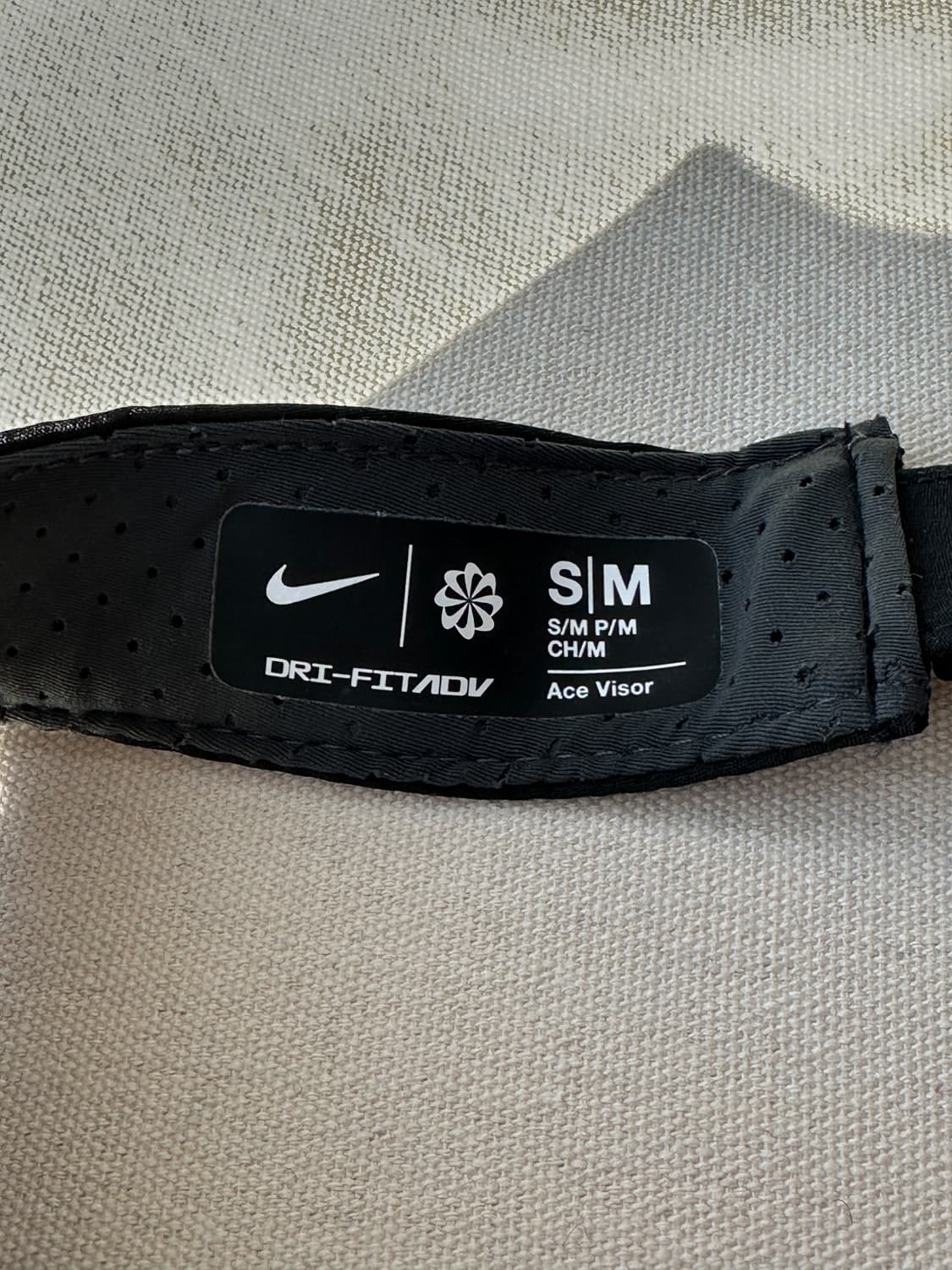 나이키 썬캡 드라이핏 에이스 바이저 블랙 S/M 상품이미지4