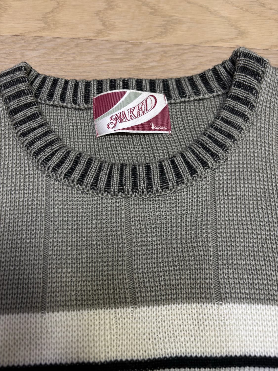 Naked Japan 스트라이프 니트 스웨터 상품이미지5