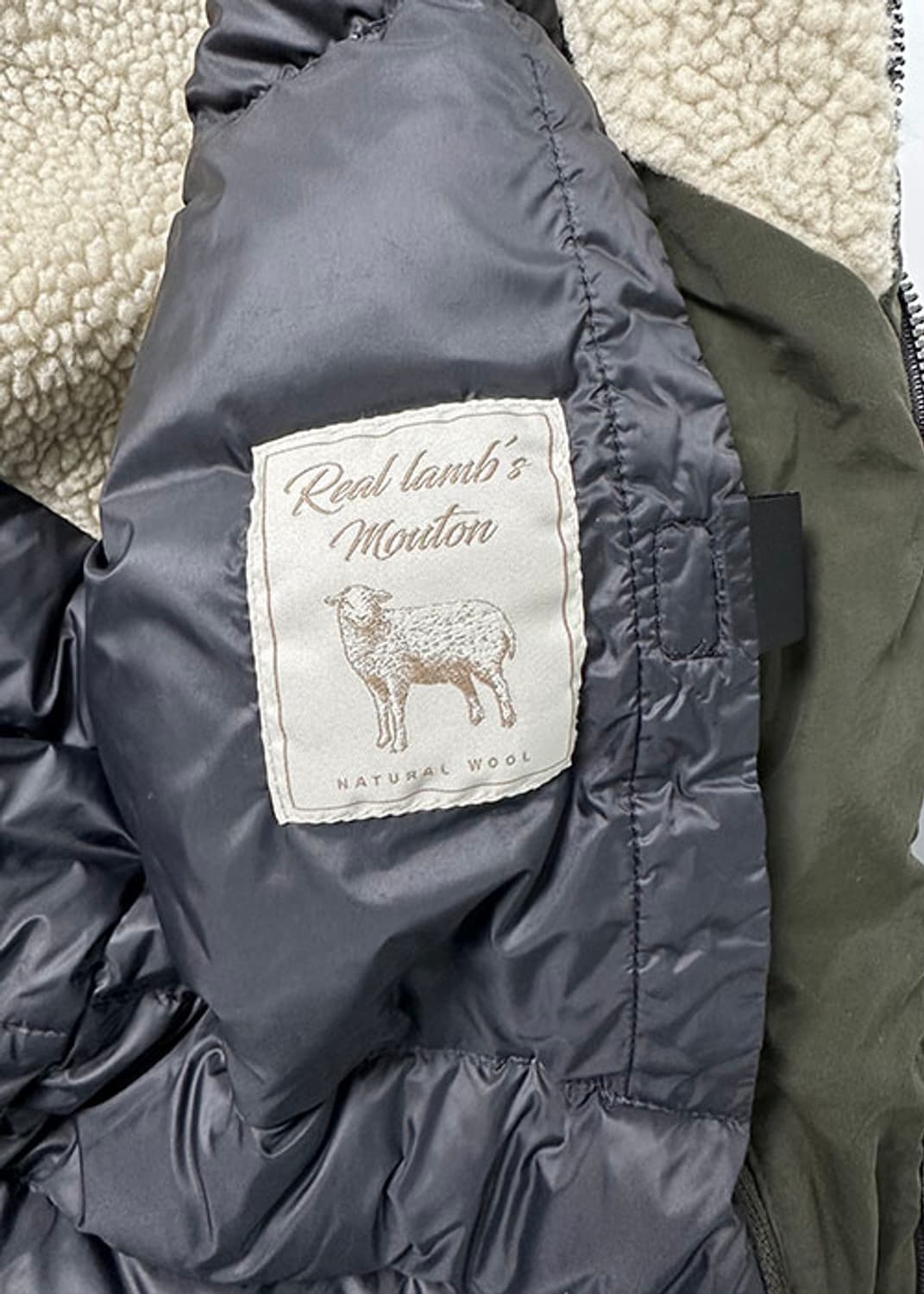 [L] 에디바우어 양털 하프 다운 패딩 상품이미지4