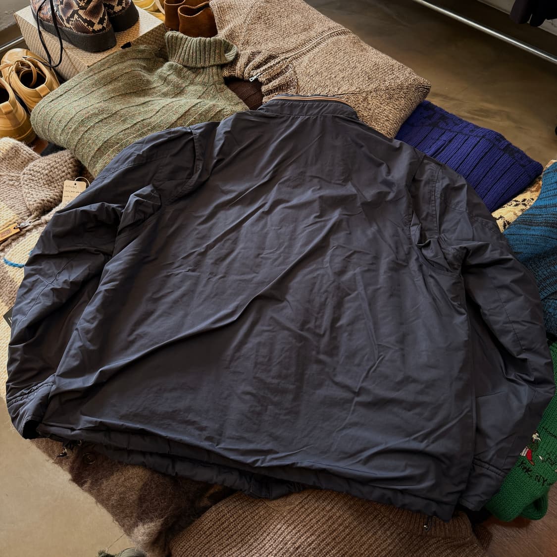 폴로 랄프 로렌 라이트 나일론 히든 후드 카프 레더 트리밍 자켓  상품이미지5