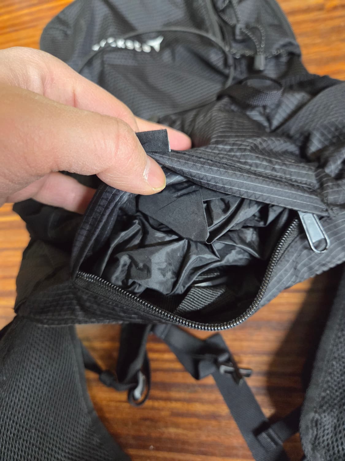 트렉스타 나일론 펜리르 15L 백팩 상품이미지6