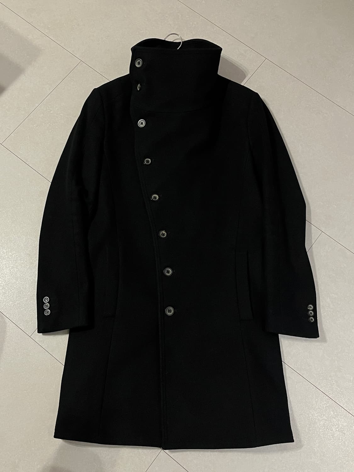 자라 Black Tag 사선 하이넥 코트 상품이미지1