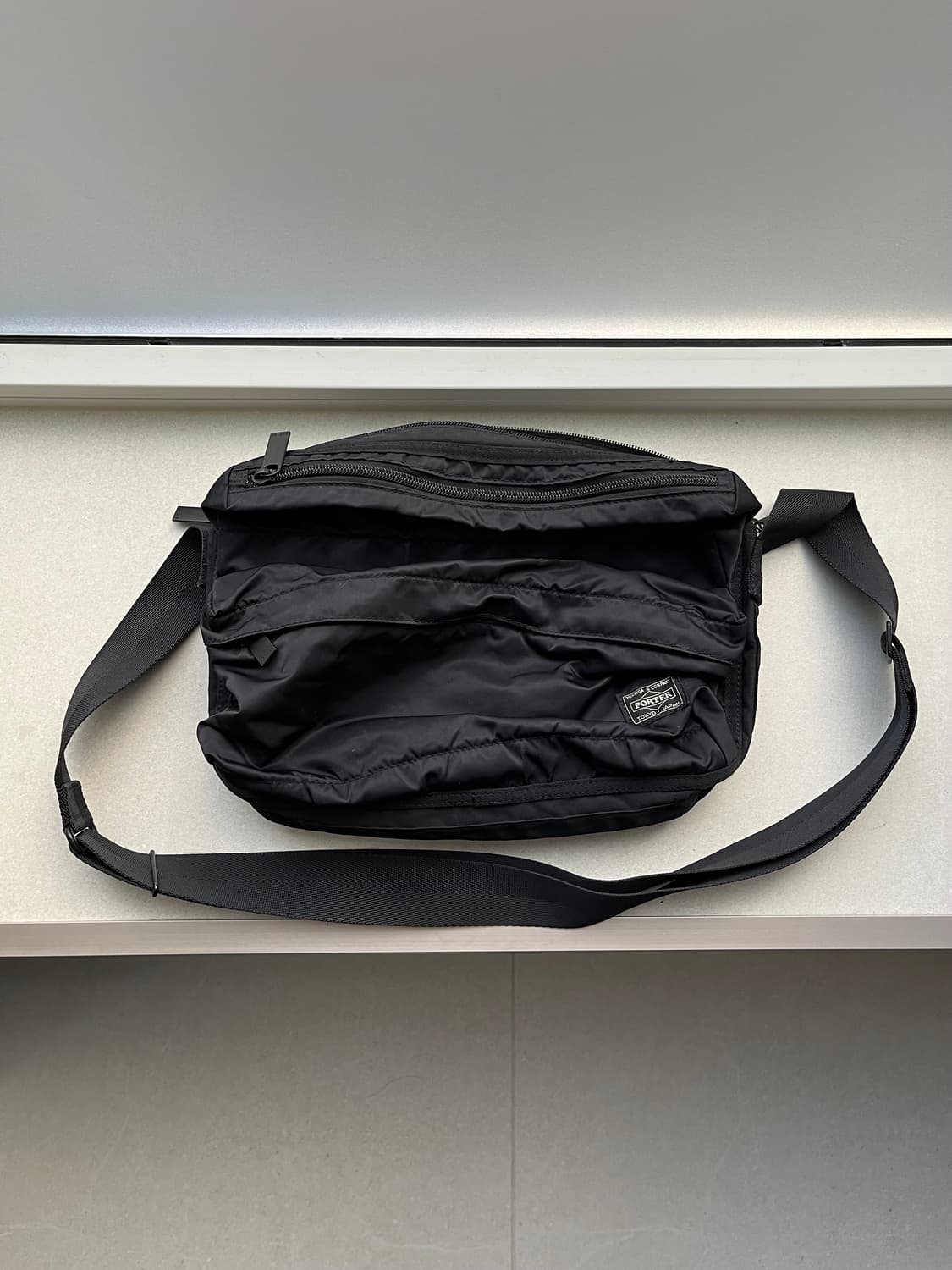 포터 크로스 숄더백 상품이미지1