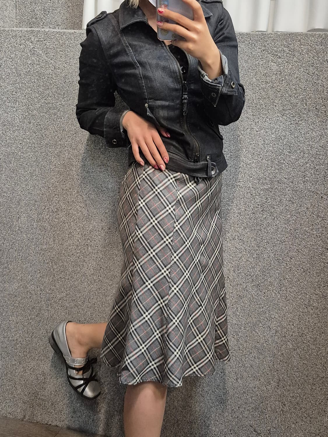 BERBURRY GRAY CHECK SKIRT 상품이미지1