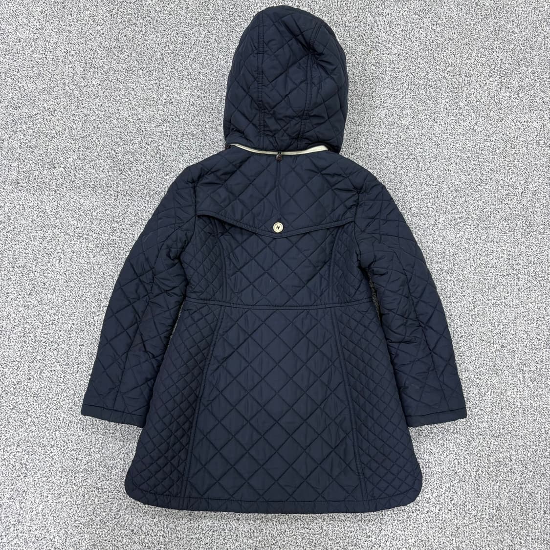 130-9Y 헤지스 퀄팅 롱 자켓 0324J 상품이미지3