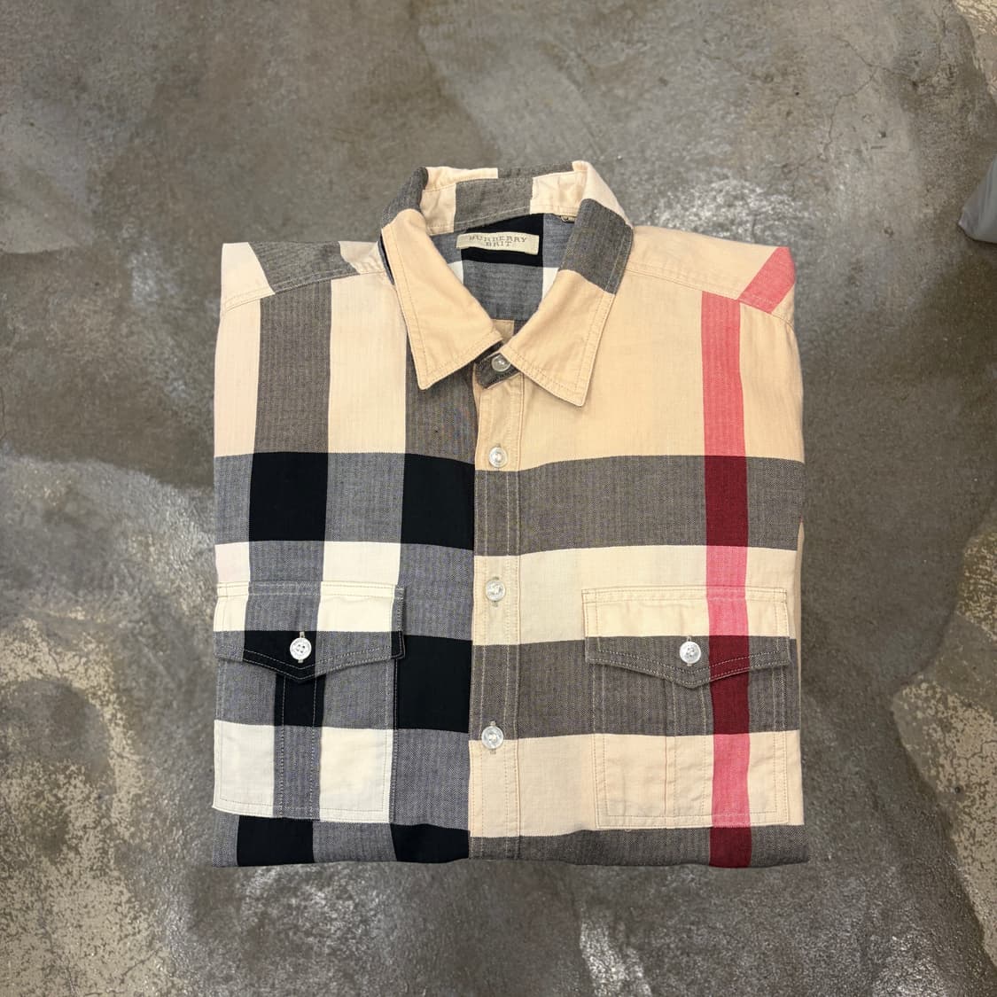 버버리 셔츠 상품이미지3