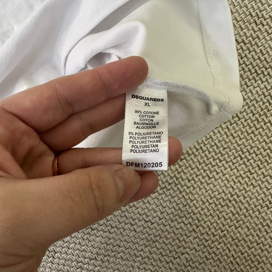 XL 디스퀘어드2 라운드 반팔 티셔츠 0413D 상품이미지3