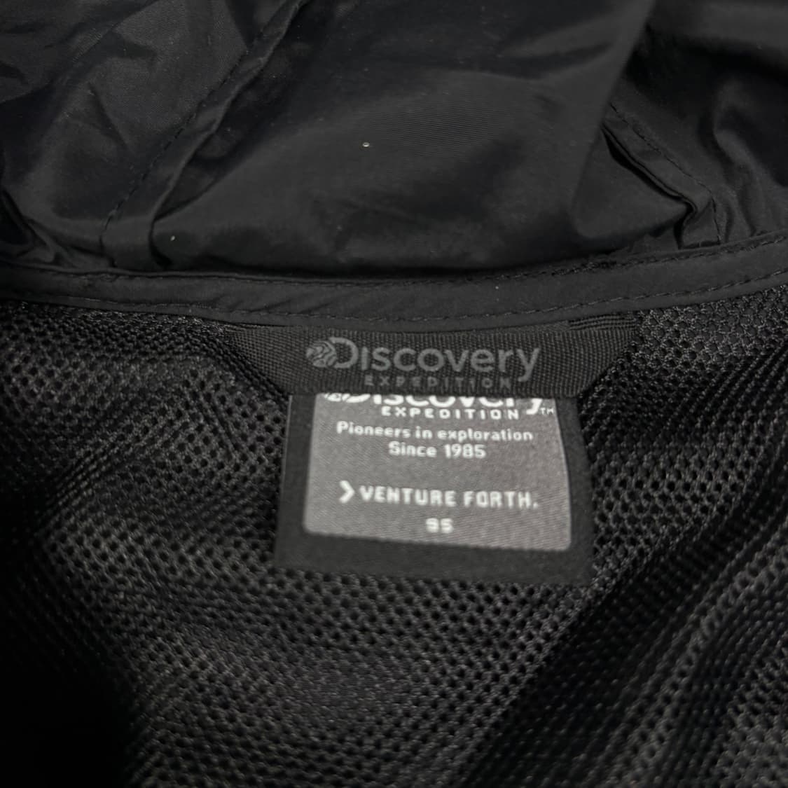 디스커버리 블랙 바람막이 상품이미지3