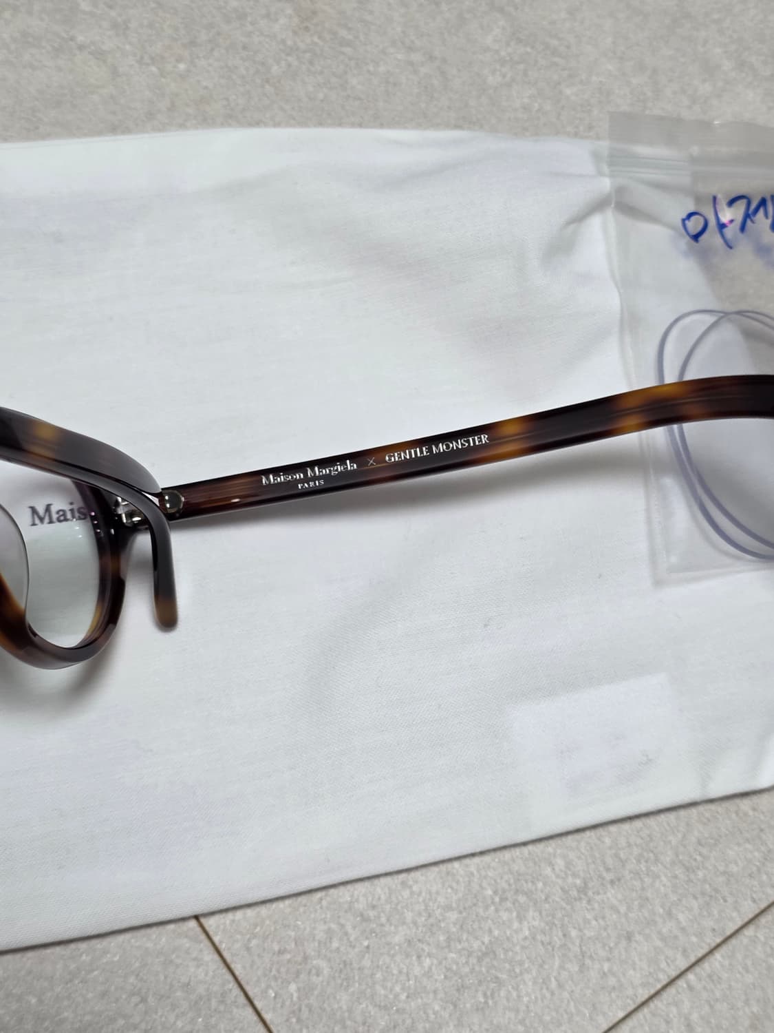 젠틀몬스터 마르지엘라 mm112 상품이미지4