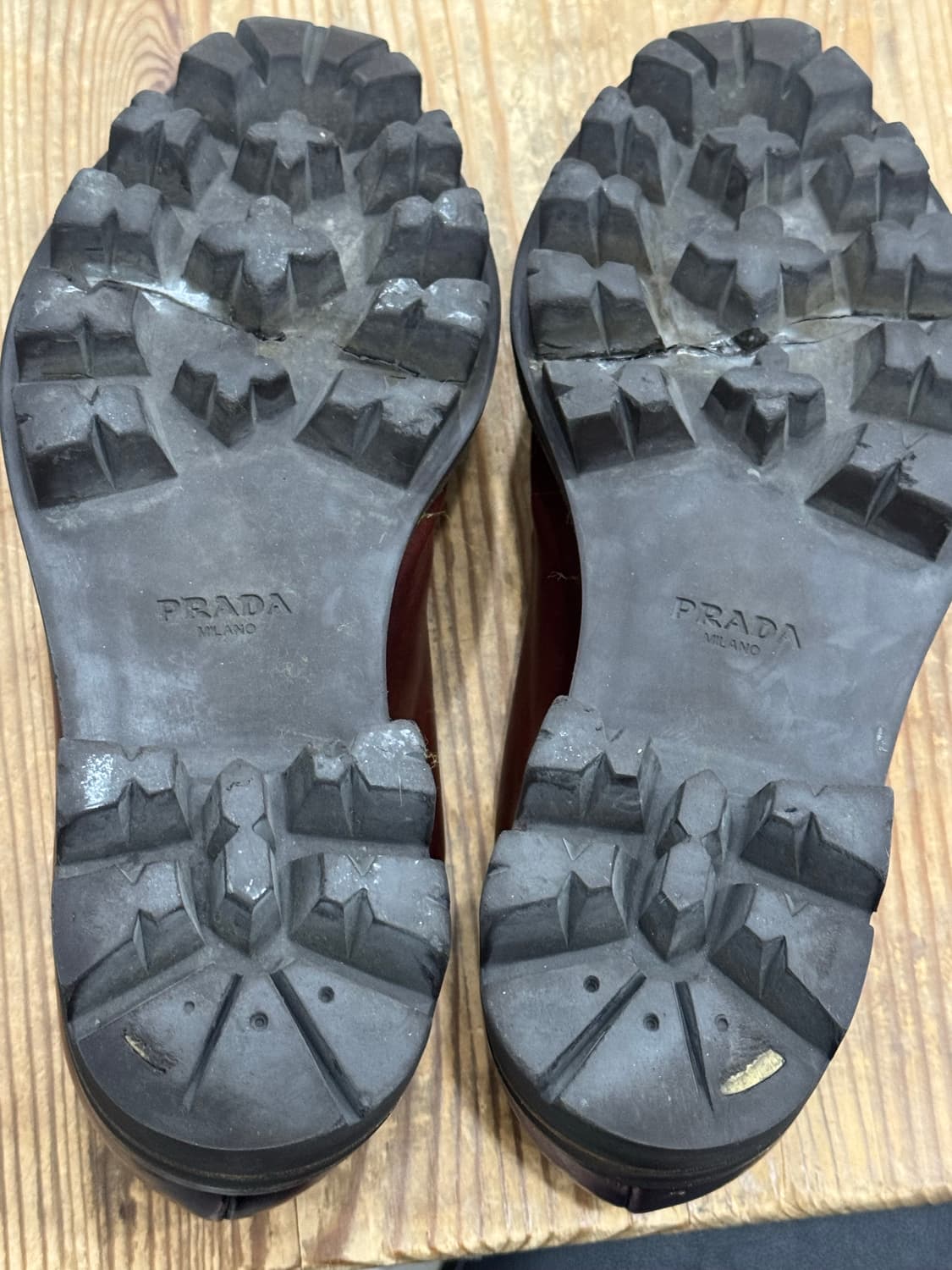 프라다 로퍼(6사이즈,250-260) 상품이미지5