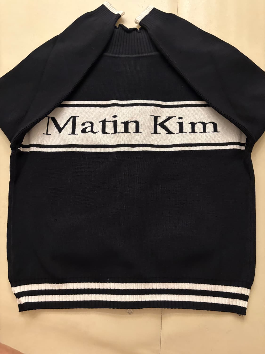 마뗑킴 마틴킴 스펠포인트 니트 집업 L (새상품) 상품이미지1