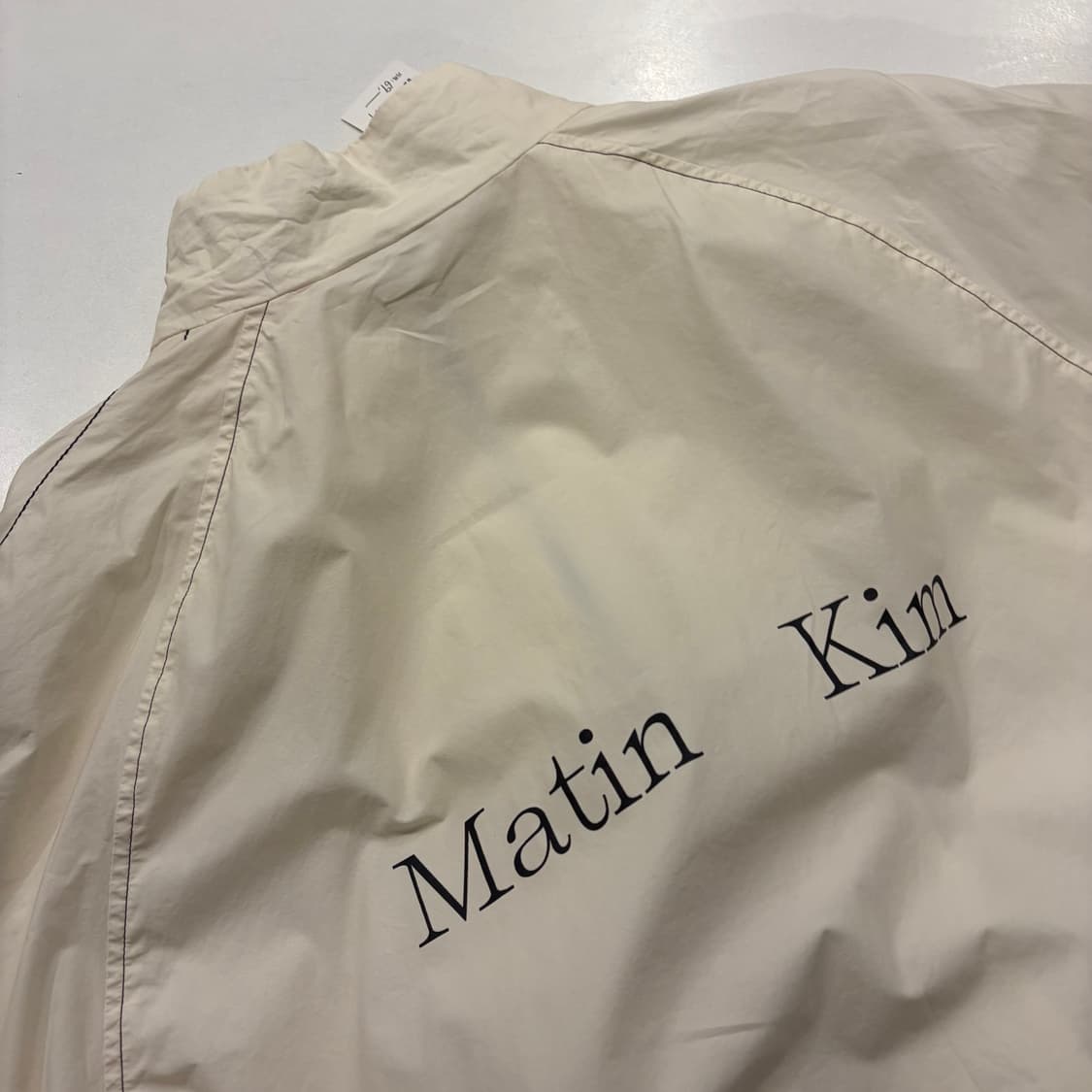 마뗑킴 빅로고 아이보리 바람막이 자켓 D224 상품이미지8