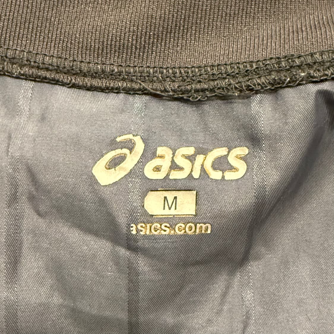 [정품/M] 아식스 올드스쿨 웜업 브이넥 상품이미지5