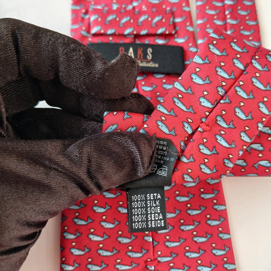 닥스 실크 레드 고래 패턴 넥타이 8.4cm A등급 A19239
 상품이미지10