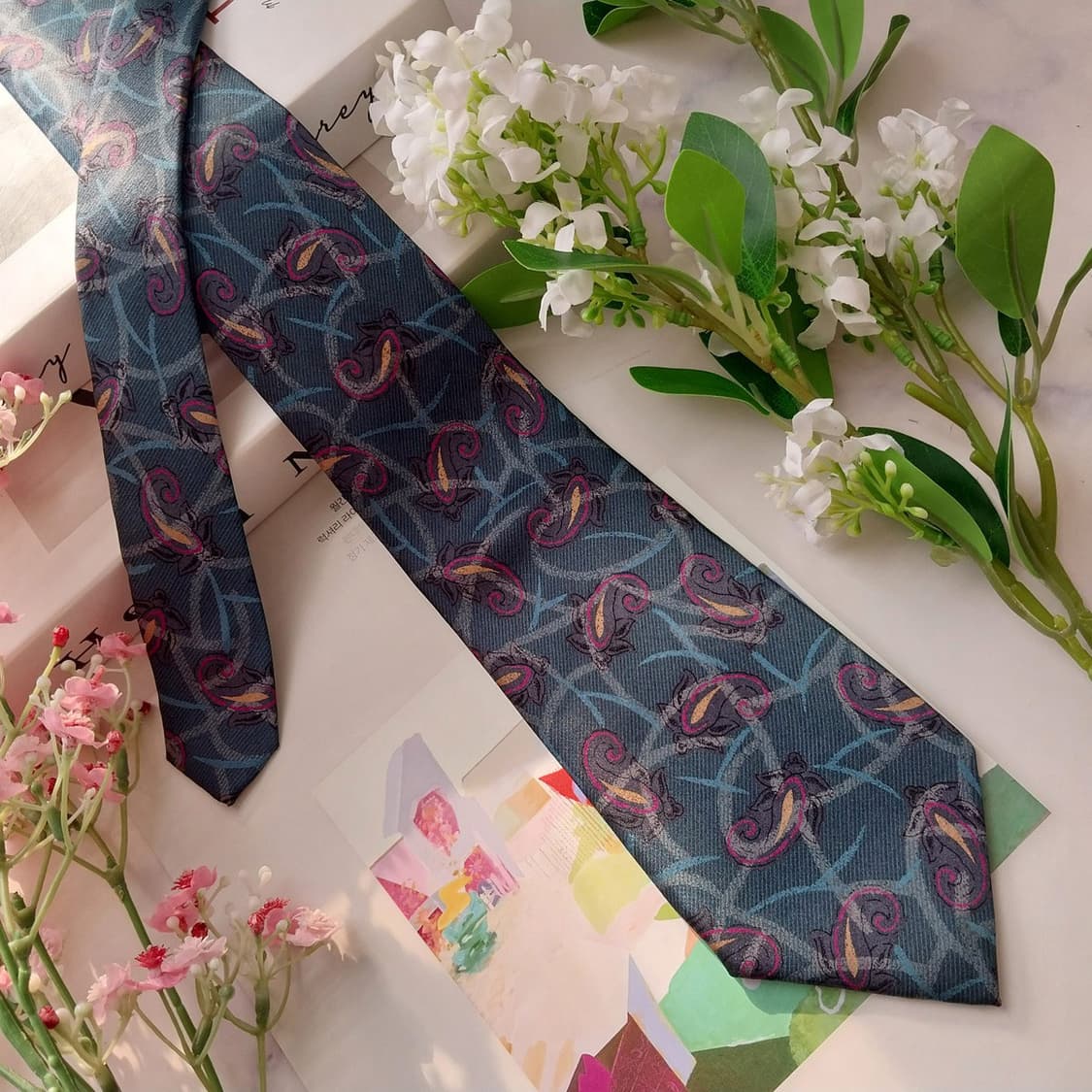 니나리치 실크 그린 페이즐리 패턴 넥타이 8.1cm A+등급 K1933
 상품이미지2