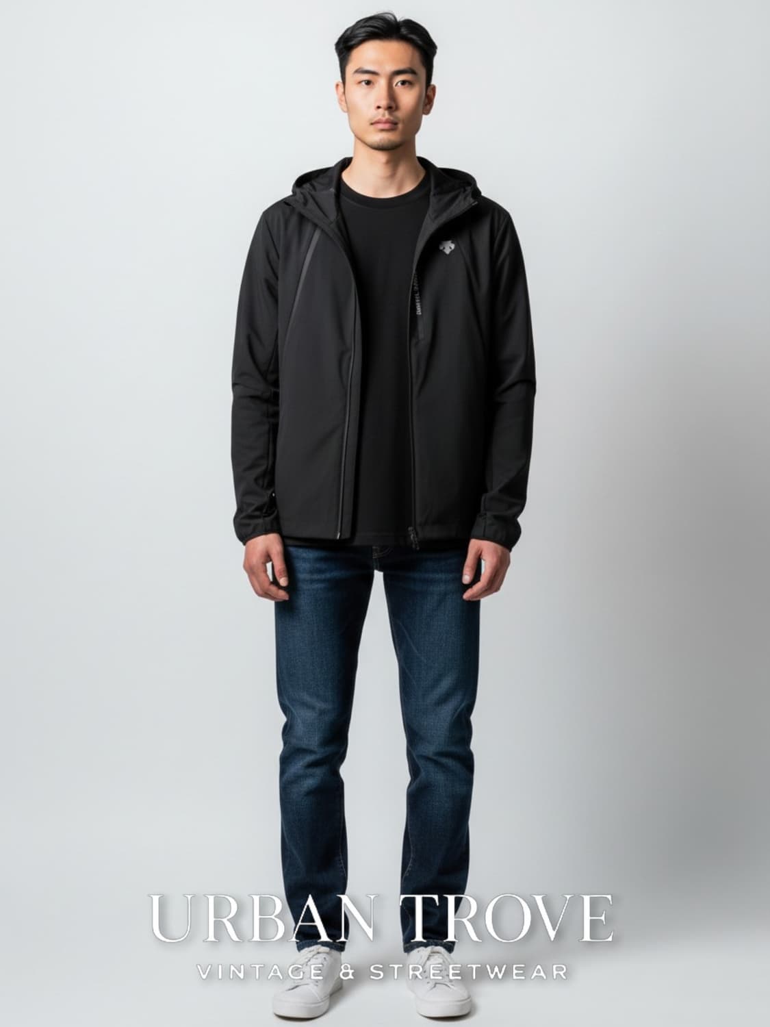 데상트 인텐스 트레이닝 후드자켓 95 상품이미지2