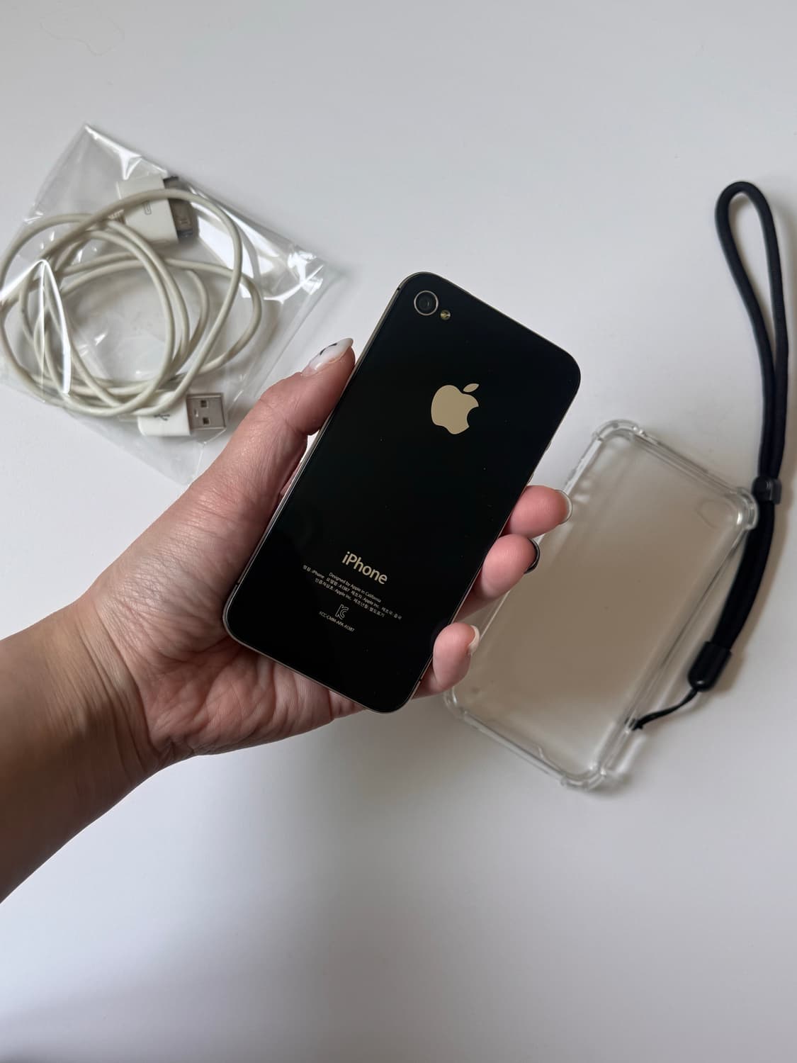 빈티지카메라/디카/아이폰 4s / A급 / 13기가 / 충전기, 케이스O 상품이미지1