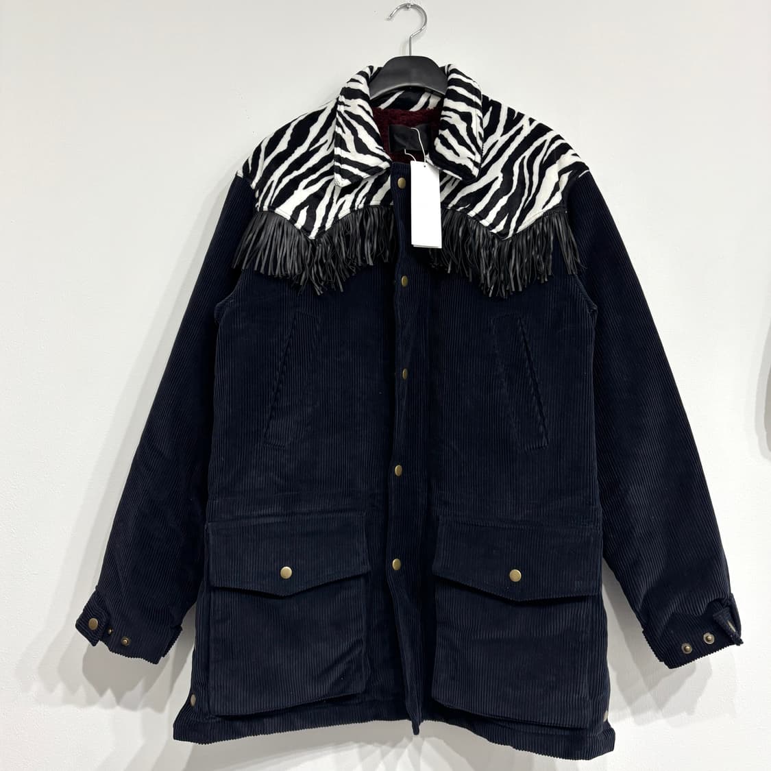 [새상품] 스타일난다 코듀로이 지브라 패턴 안감 양털자켓 상품이미지1