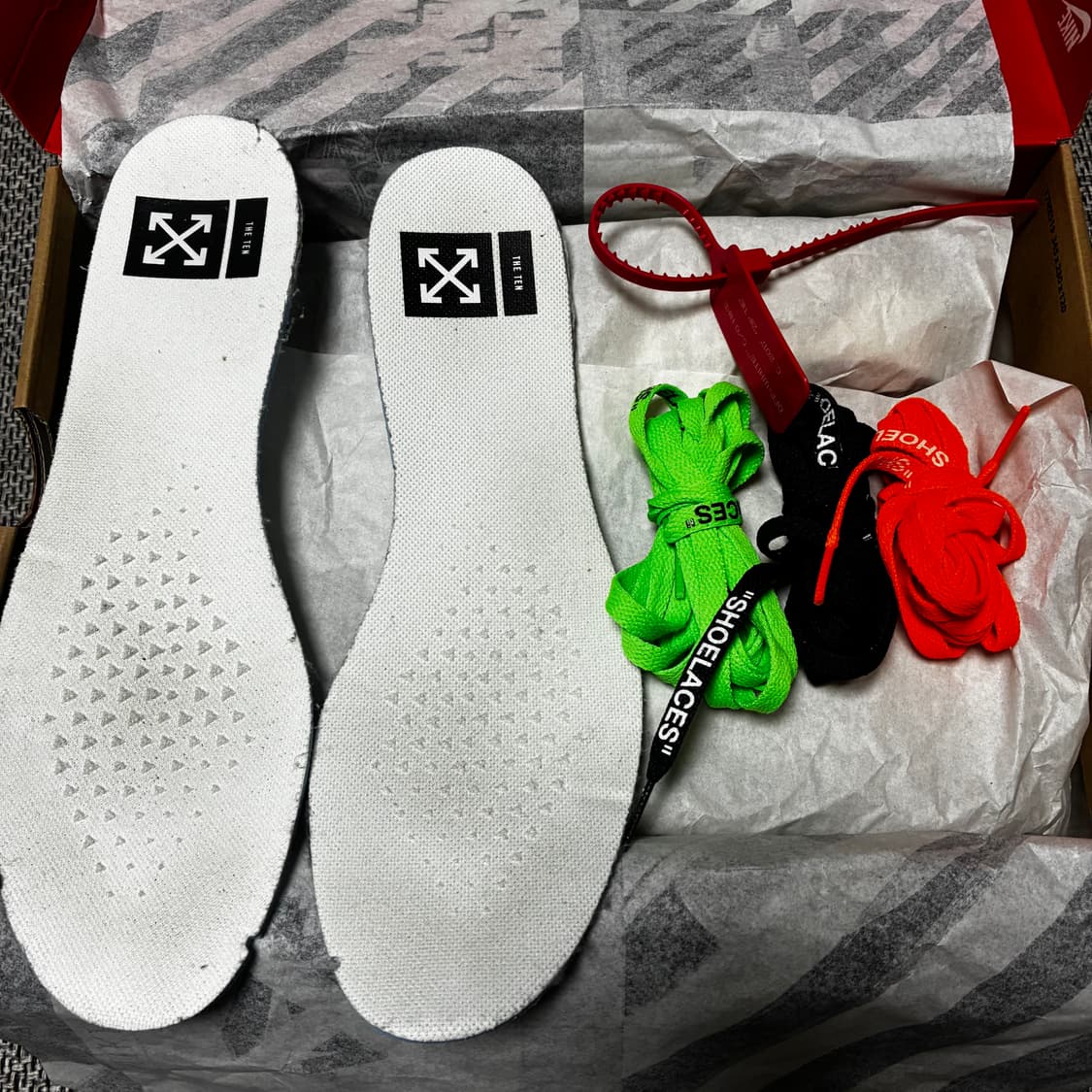 [280] 오프화이트 더텐 에어맥스 90 OG 상품이미지7