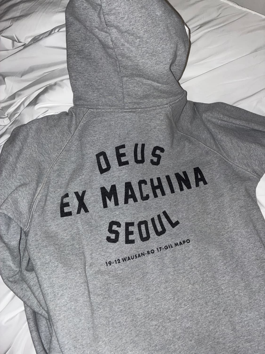 데우스 SEOUL ADDRESS HOODIE 상품이미지3