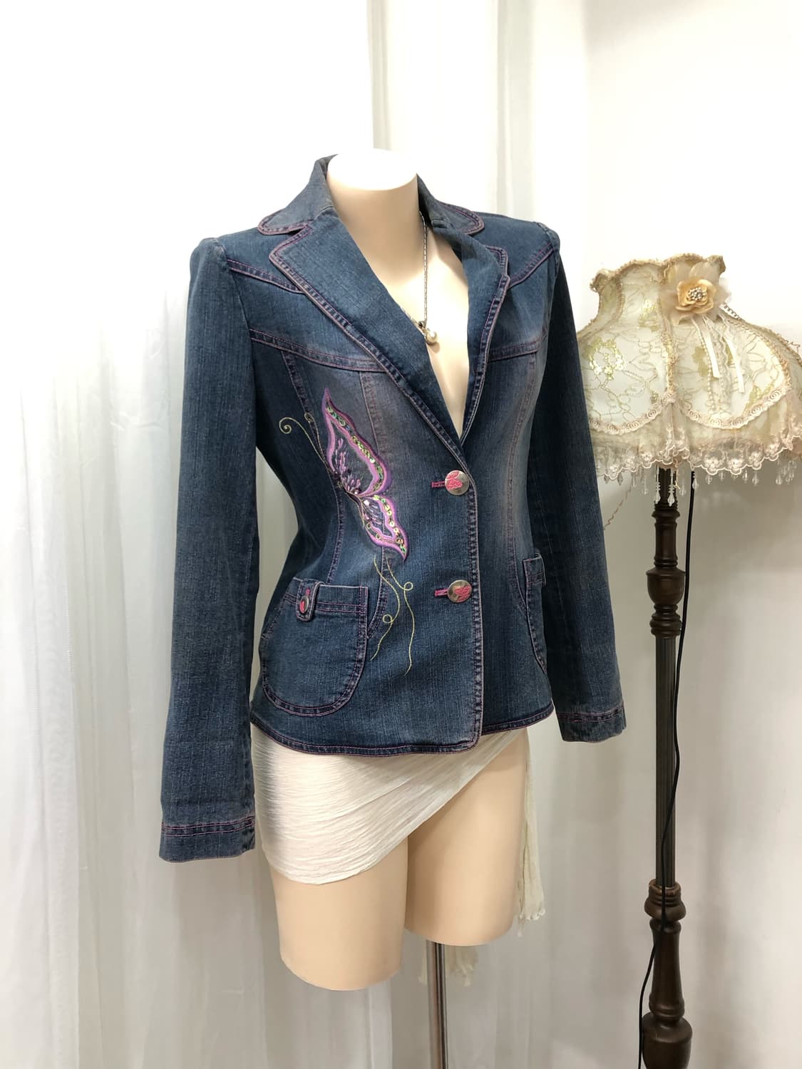 pink stitch butterfly denim jackek 상품이미지1