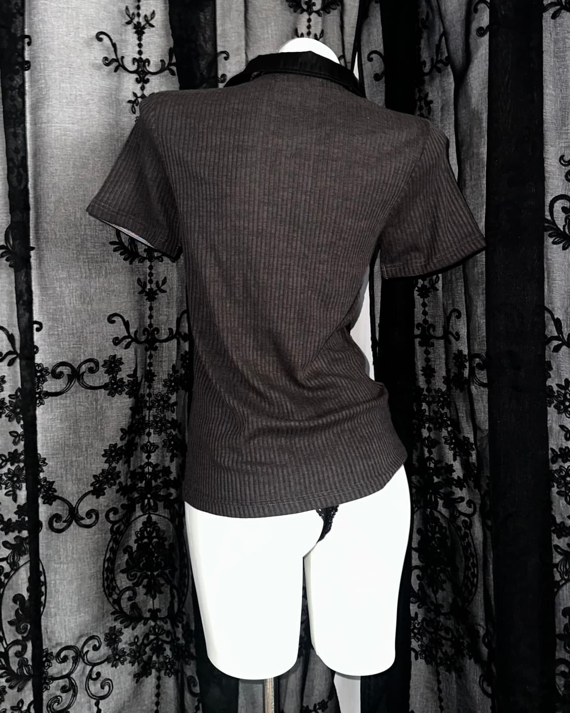 black ribbed satin collar polo shirt 상품이미지3