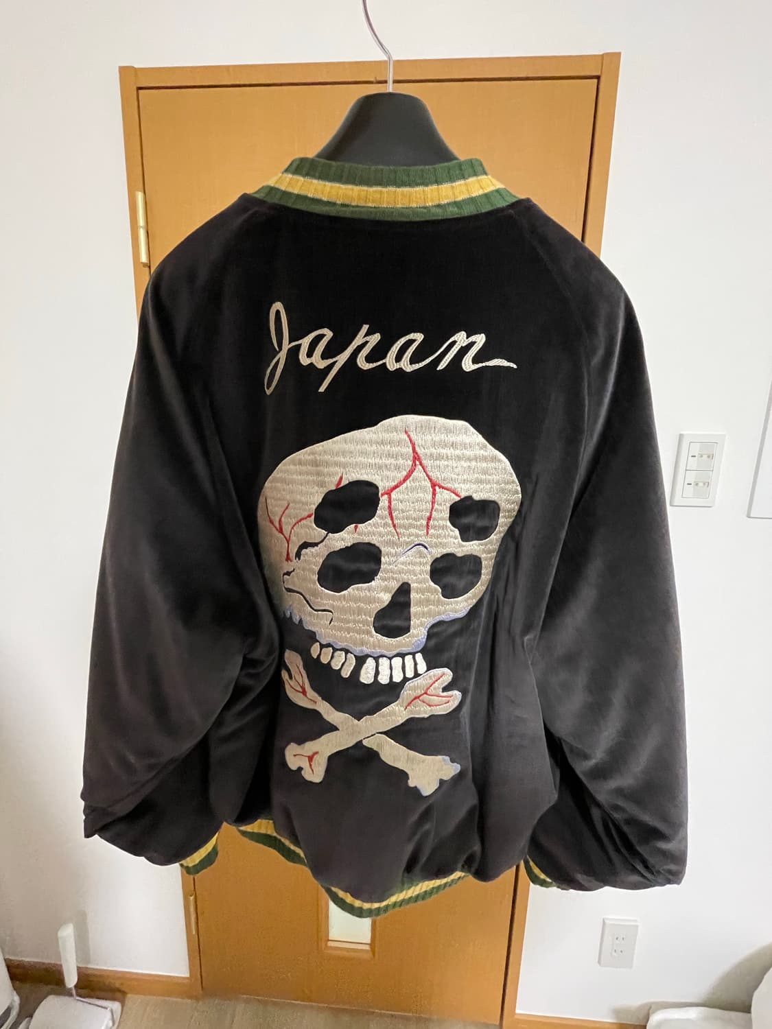 (2) 캐피탈 수베니어 레인스컬 자켓 상품이미지6