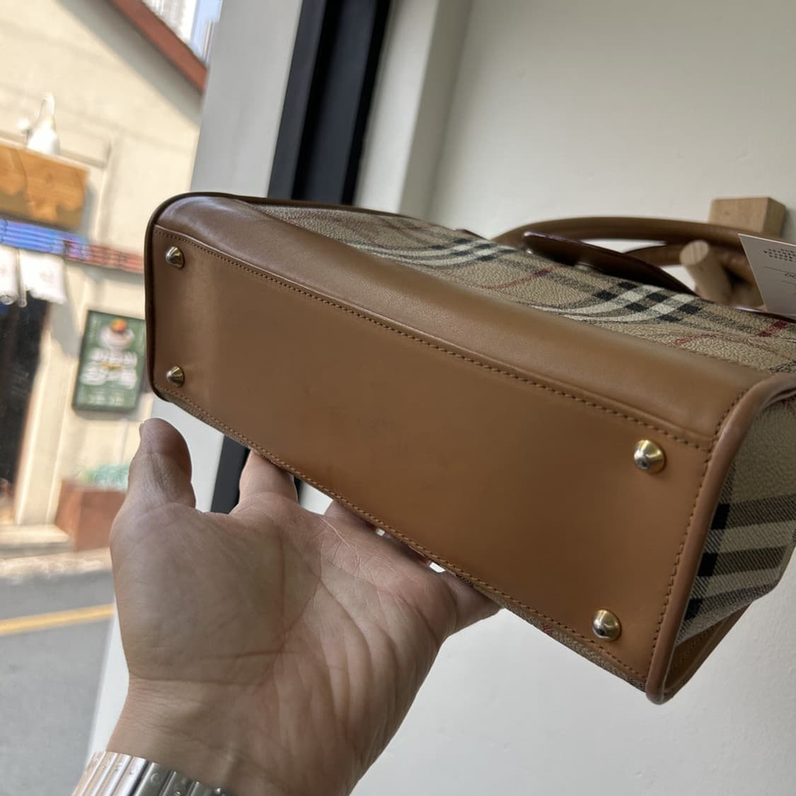 16554 - 올드 버버리 노바 체크 핸드백 상품이미지3