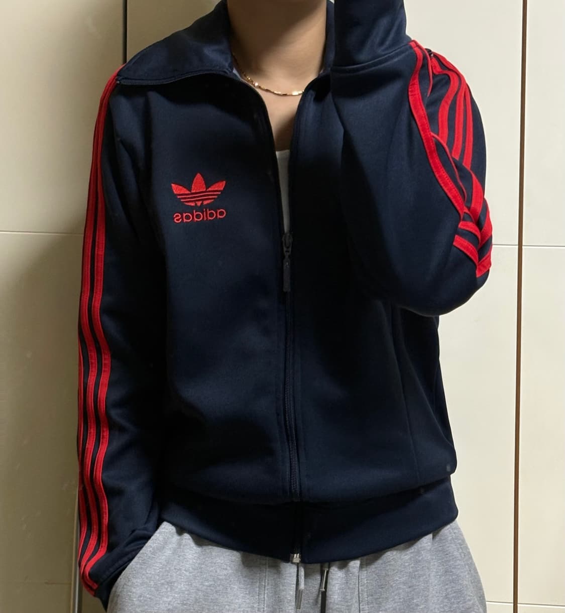 아디다스 검빨 져지 상품이미지1