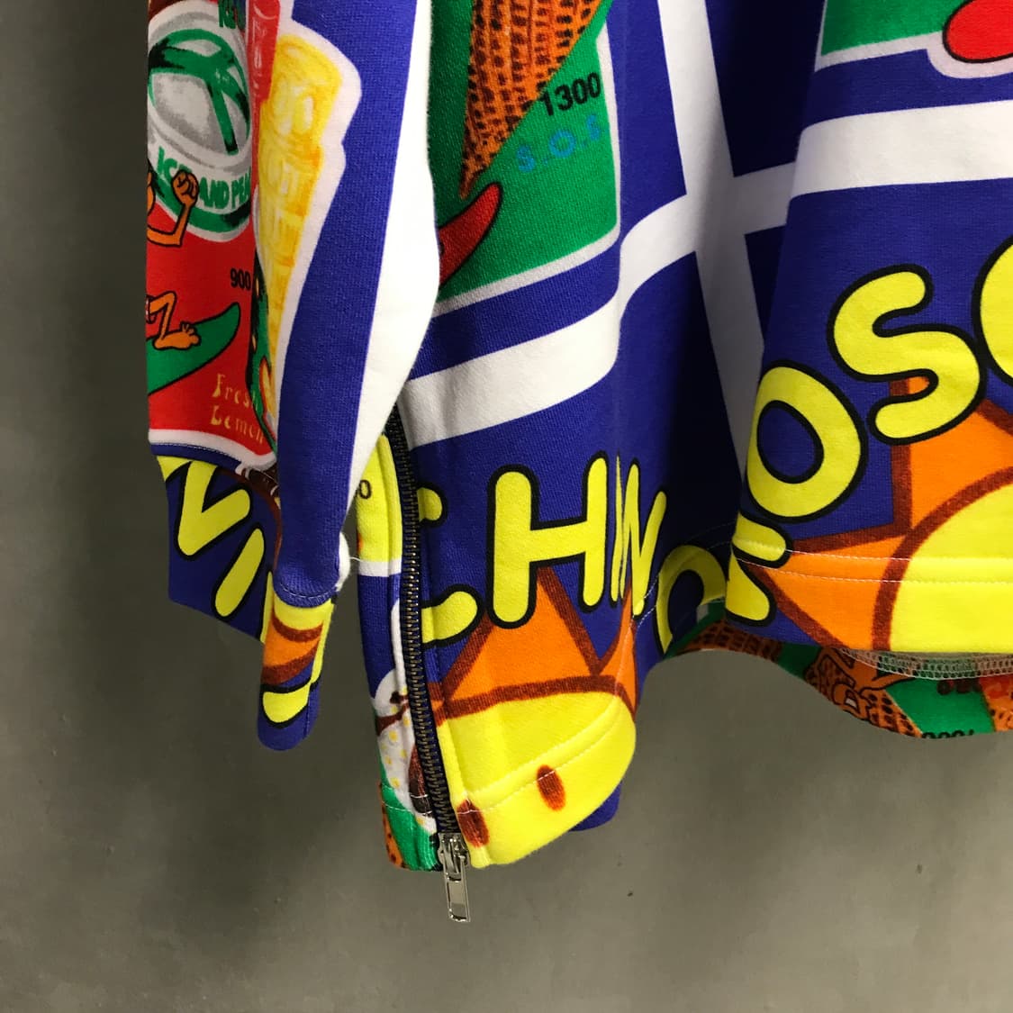 모스키노 패턴 후드티 새상품 50 상품이미지4