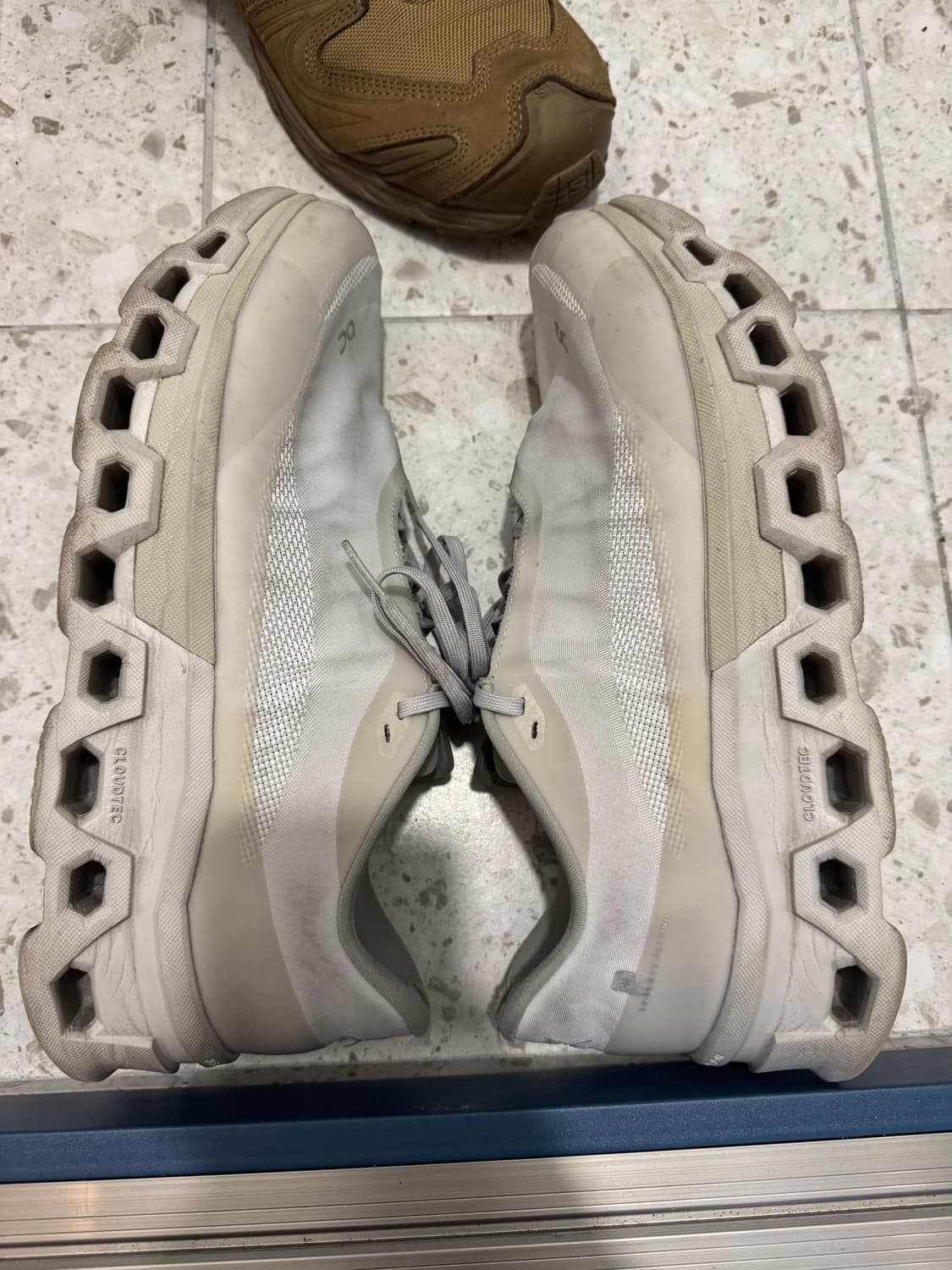 온파프 문더스트 285사이즈 상품이미지3