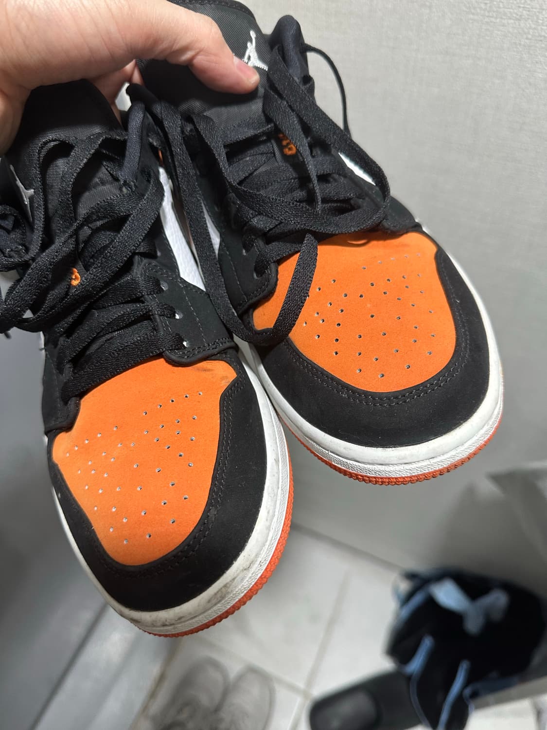 나이키 에어 조던1 섀터드 백보드 오렌지/블랙 상품이미지1