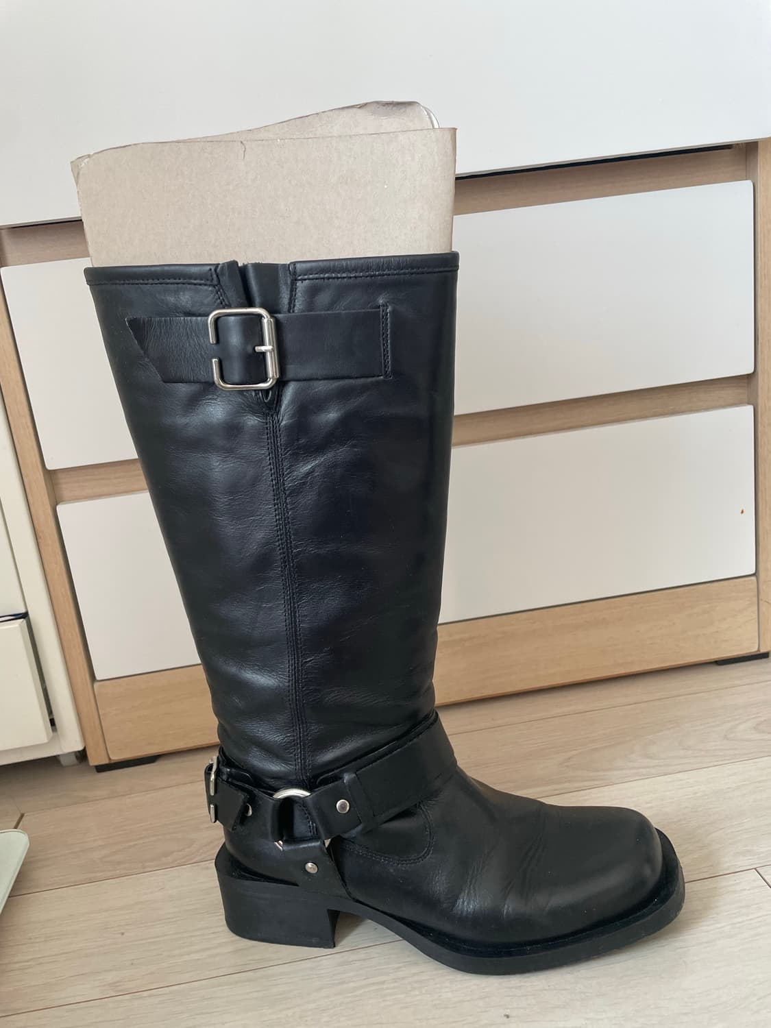 자라 버클 레더 바이커 롱 부츠 상품이미지9