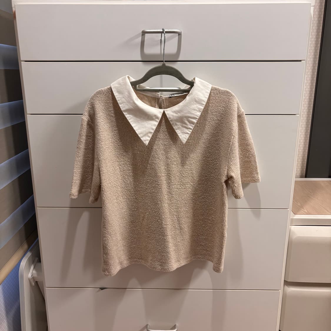 ZARA 베이지 골지 카라 티셔츠  상품이미지1