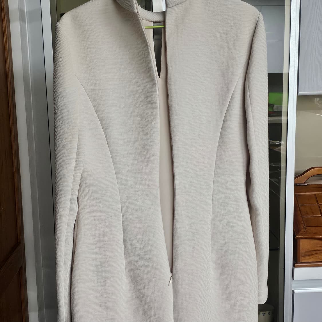 모조에스핀(MOJO.S.PHINE) 정품 베이지 긴팔 원피스 (85-91 상품이미지3