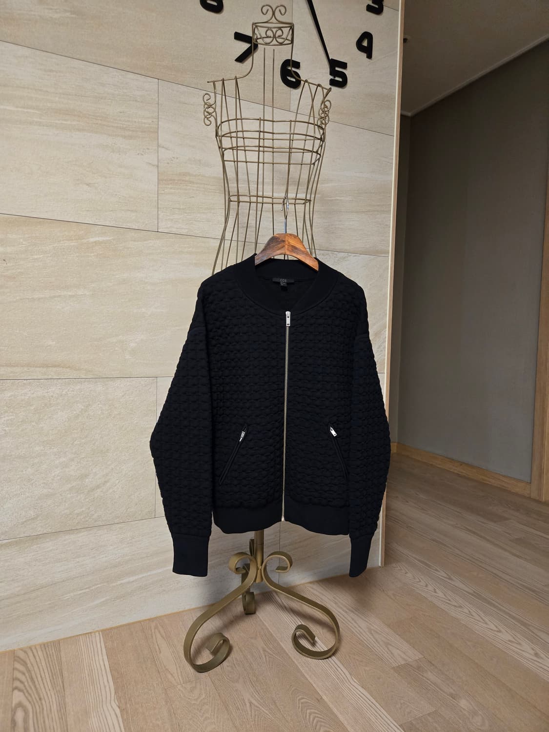 [s] COS 코스 텍스쳐 여성 봄버 자켓  상품이미지1