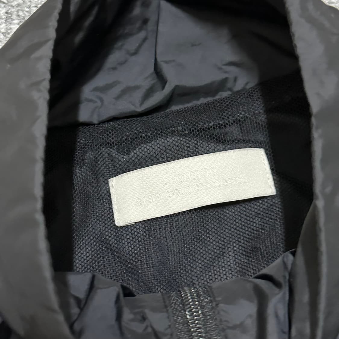 아모멘토 바람막이 상품이미지3