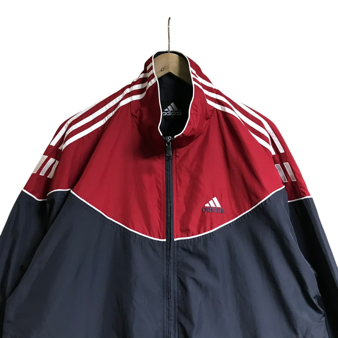 아디다스 배색 오버핏 바람막이자켓 상품이미지1