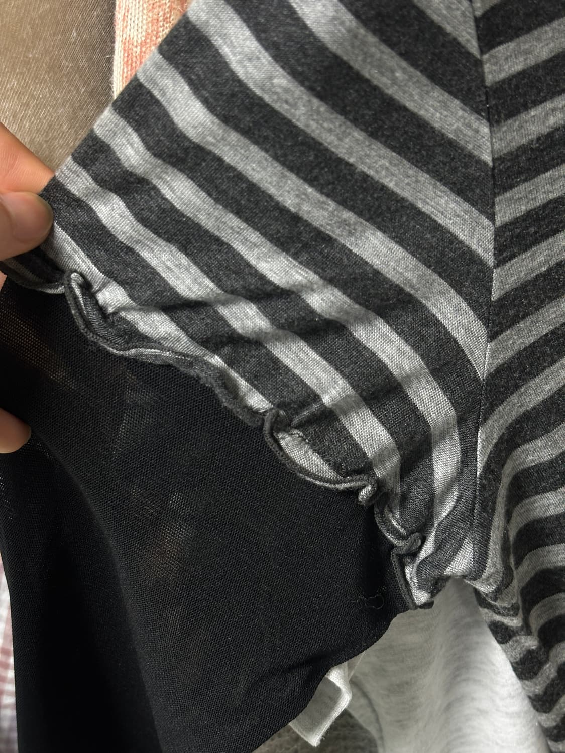 센소유니코 nero 레이어드 매쉬 롱슬리브 상품이미지4