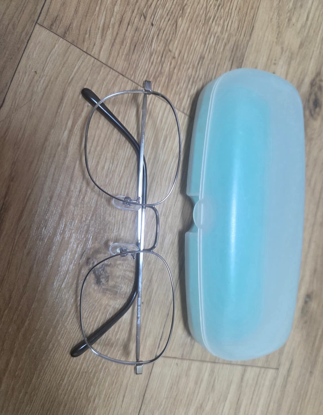 메탈 안경테 미사용 상품이미지1