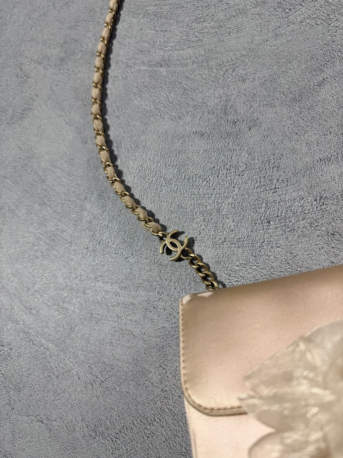 Chanel Camélia Satin Chain Mini Bag  상품이미지5