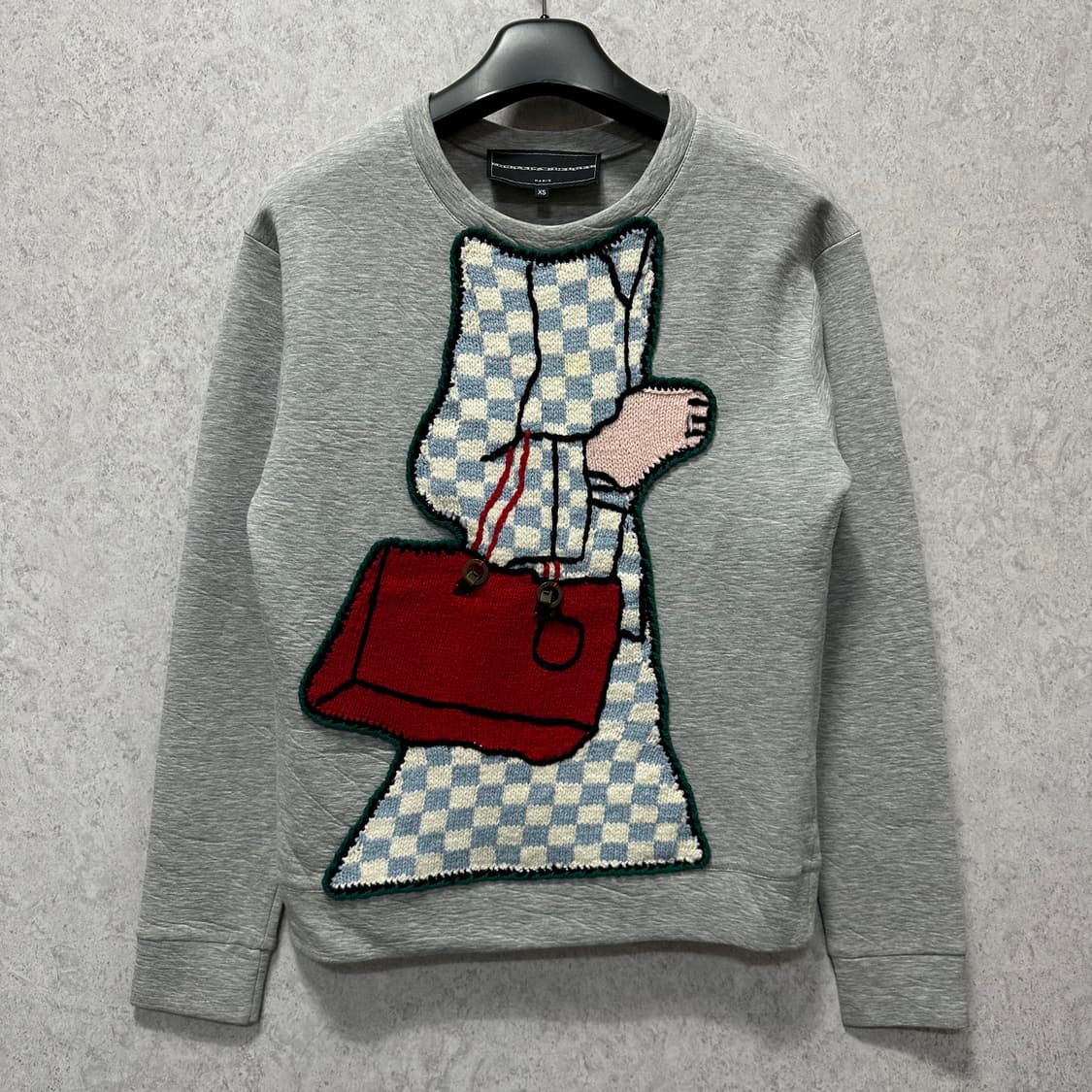 85 미카엘라버거 여자 루즈핏 자수 맨투맨 상품이미지1