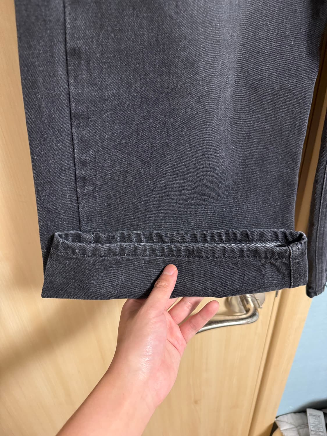 해칭룸 wrap jeans (사이즈 3, 샘플세일 제품) 상품이미지2