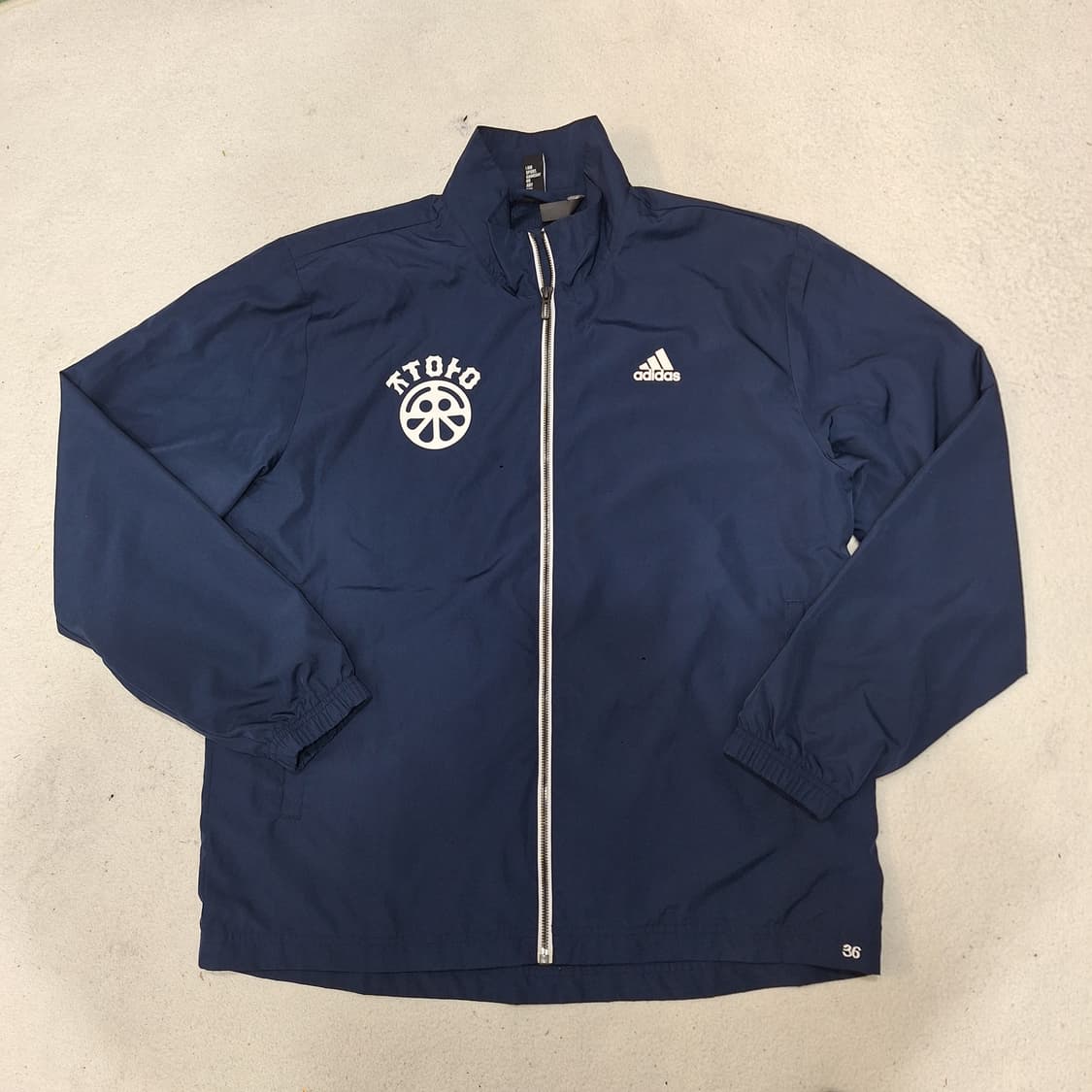 아디다스  바람막이XL 상품이미지1