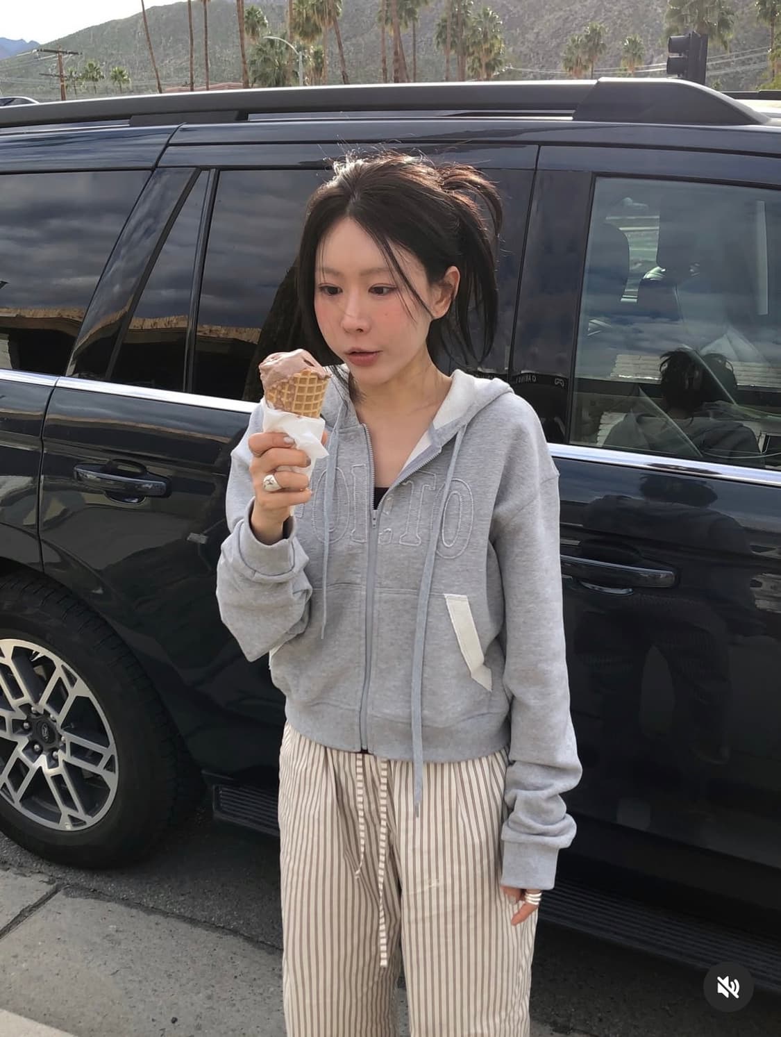 포에토 소프트 후드 집업 새상품 위아썸 리본빛 타낫 소프트서울 윤슬샵 상품이미지7